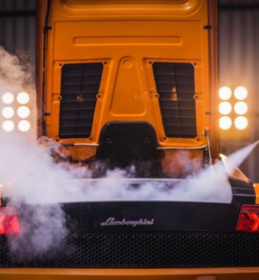 steam cleaning and detailing