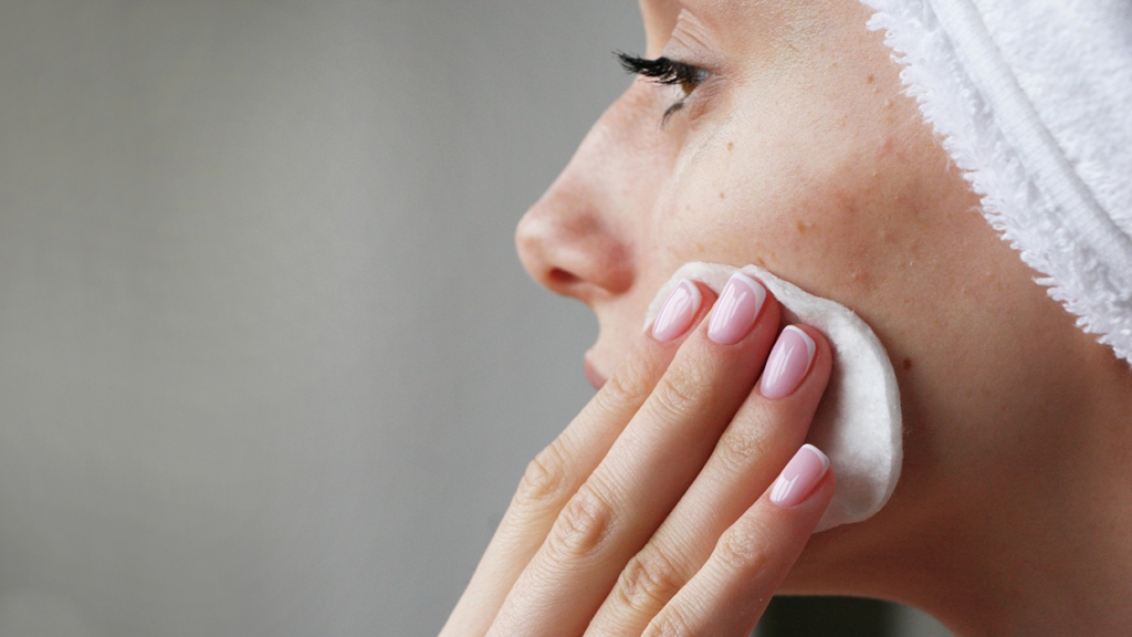 Your Face Acne Keeps Breaking Out | Glow Bright Med Spa