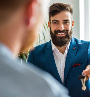 commercial real estate agent